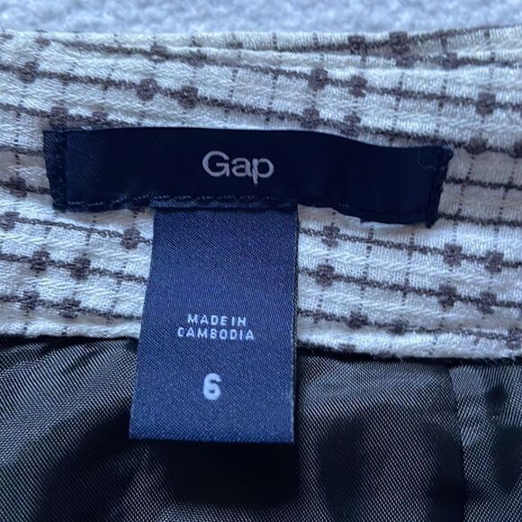 GAP Black and White Designed Pencil Skirt with Pockets (Size: 6) - Picture 10 of 13